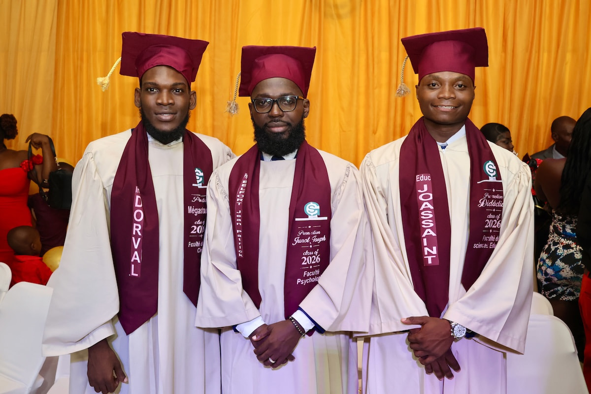 7 Scholarship Recipients Graduated!